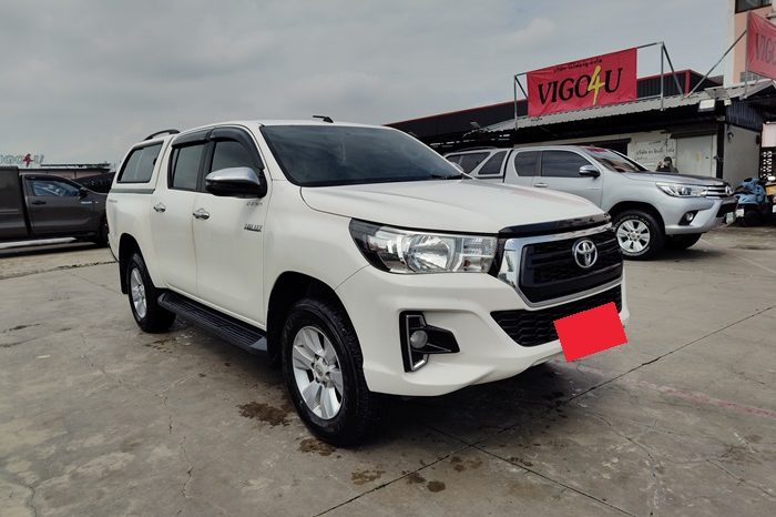 REVO PRE 2019 2.4E AT DOUBLE CAB WHITE  3970 full