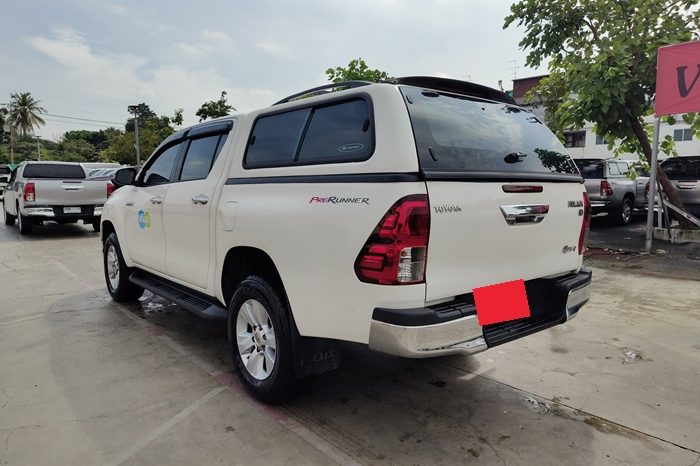 REVO PRE 2019 2.4E AT DOUBLE CAB WHITE  3970 full