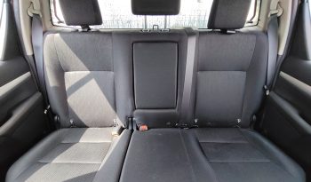 REVO PRE 2019 2.4E AT DOUBLE CAB WHITE  3970 full