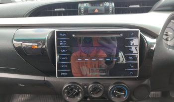 REVO PRE 2019 2.4E AT DOUBLE CAB WHITE  3964 full
