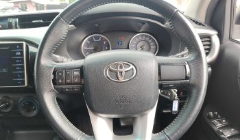 REVO PRE 2019 2.4E AT DOUBLE CAB WHITE  3964 full