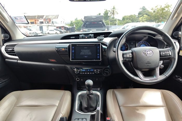 REVO 4WD 2015 2.8G MT DOUBLE CAB BLACK  8008 full