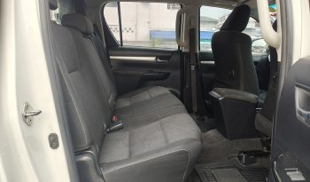 REVO PRE 2019 2.4E AT DOUBLE CAB WHITE  3965 full