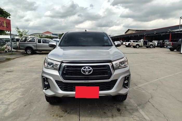 REVO 4WD 2020 2.8G AT DOUBLE CAB SILVER  9030 full