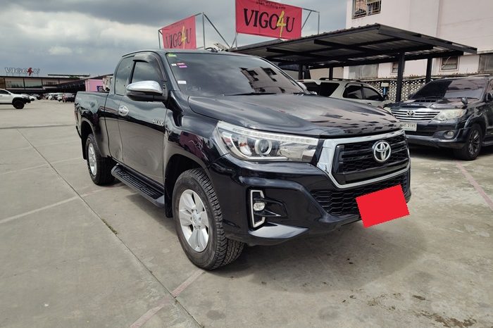 REVO PRE 2020 2.4E AT SMART CAB BLACK  951 full