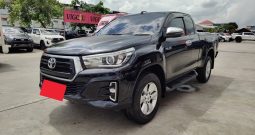 REVO PRE 2020 2.4E AT SMART CAB BLACK  951