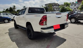 REVO PRE 2018 2.4E AT DOUBLE CAB WHITE  769 full