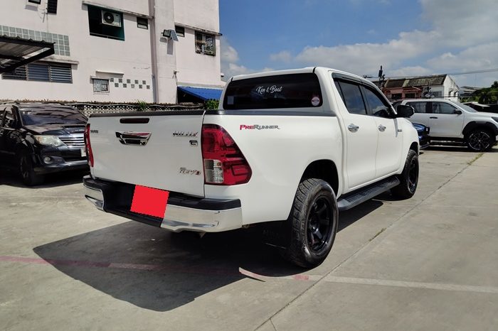 REVO PRE 2018 2.4E AT DOUBLE CAB WHITE  769 full