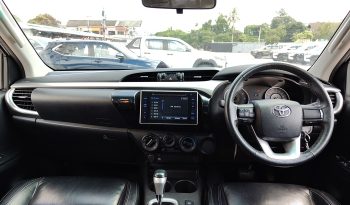 REVO PRE 2018 2.4E AT DOUBLE CAB WHITE  769 full