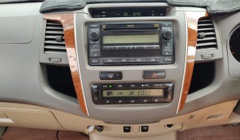TOYOTA 2WD 2010 2.7V AT FORTUNER SILVER  1574 full