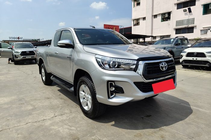 REVO 4WD 2020 2.4E MT SMART CAB SILVER  6290 full