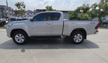 REVO 4WD 2020 2.4E MT SMART CAB SILVER  6290 full