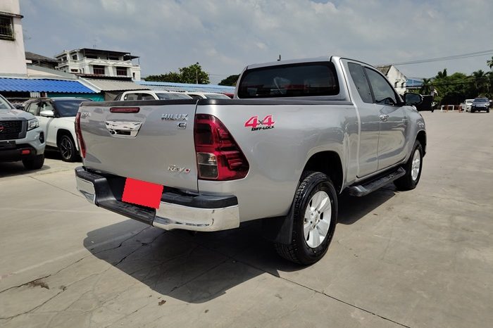 REVO 4WD 2020 2.4E MT SMART CAB SILVER  6290 full