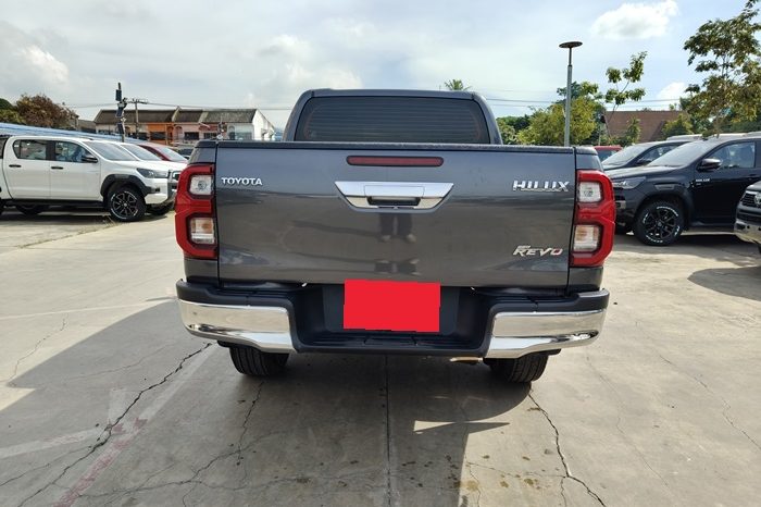 REVO PRE 2022 2.4E AT DOUBLE CAB DARK GREY  1459 full