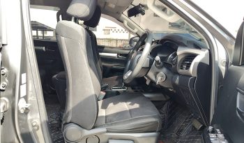 REVO PRE 2022 2.4E AT DOUBLE CAB DARK GREY  1459 full