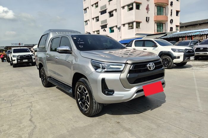 REVO 4WD 2021 2.4E MT DOUBLE CAB SILVER  130 full