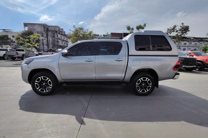 REVO 4WD 2021 2.4E MT DOUBLE CAB SILVER  130 full