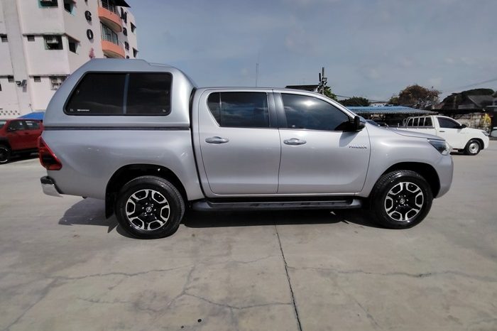 REVO 4WD 2021 2.4E MT DOUBLE CAB SILVER  130 full