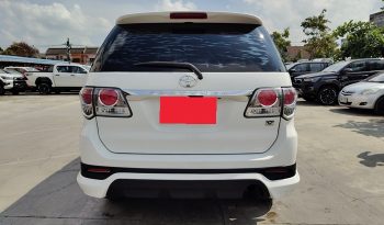 TOYOTA 2WD 2013 2.7V AT FORTUNER WHITE  30 full