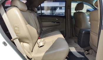 TOYOTA 2WD 2013 2.7V AT FORTUNER WHITE  30 full