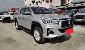 REVO PRE 2018 2.4E AT DOUBLE CAB SILVER  1773 full