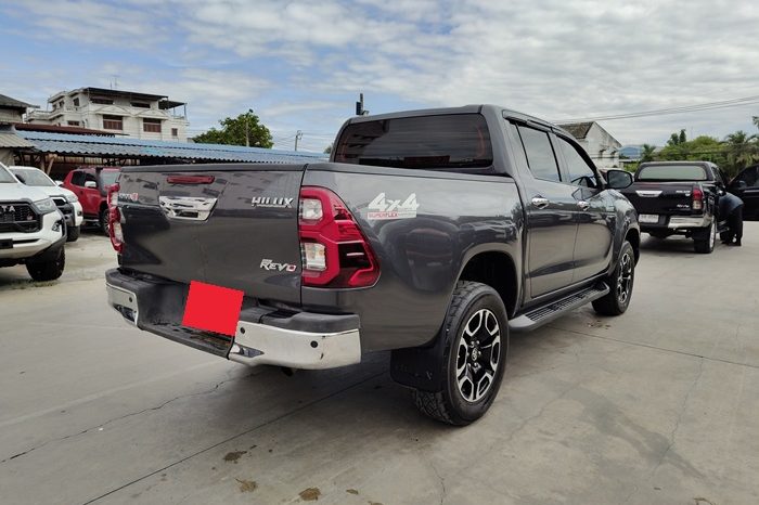 REVO 4WD 2021 2.4 MID AT DOUBLE CAB DARK GREY  4286 full