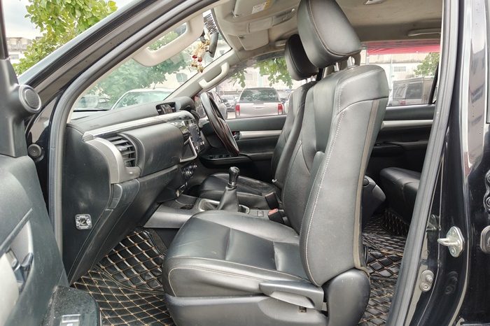 REVO 4WD 2020 2.8G MT DOUBLE CAB BLACK  2795 full