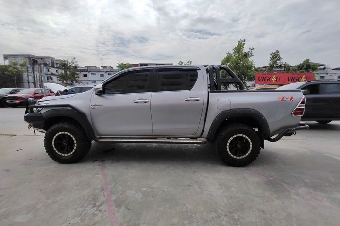 REVO 4WD 2015 2.8G MT DOUBLE CAB SILVER  5026 full