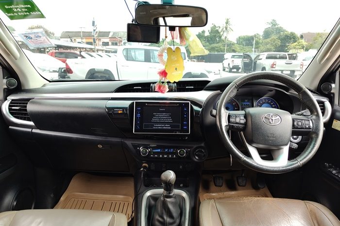 REVO 4WD 2015 2.8G MT DOUBLE CAB SILVER  5026 full