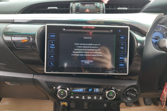 REVO 4WD 2015 2.8G MT DOUBLE CAB SILVER  5026 full