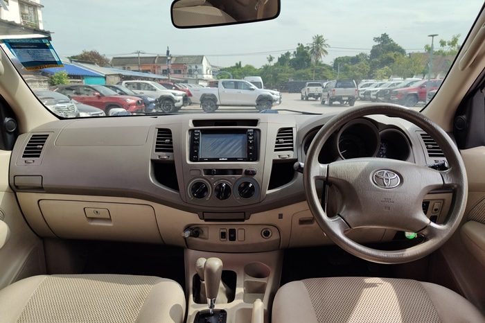 VIGO 4WD 2008 2.7G AT DOUBLE CAB SILVER  3879 full