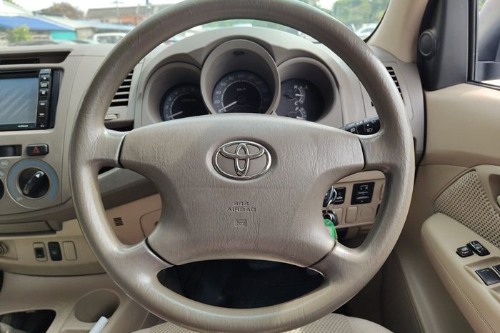 VIGO 4WD 2008 2.7G AT DOUBLE CAB SILVER  3879 full