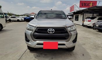REVO PRE 2020 2.4E AT DOUBLE CAB SILVER  9030 full