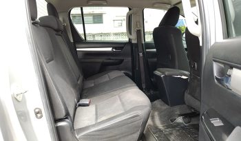 REVO PRE 2020 2.4E AT DOUBLE CAB SILVER  9030 full