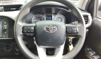 REVO PRE 2020 2.4E AT DOUBLE CAB SILVER  9030 full