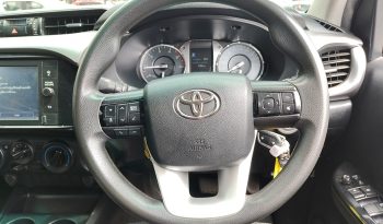 REVO PRE 2020 2.4E AT DOUBLE CAB SILVER  1037 full