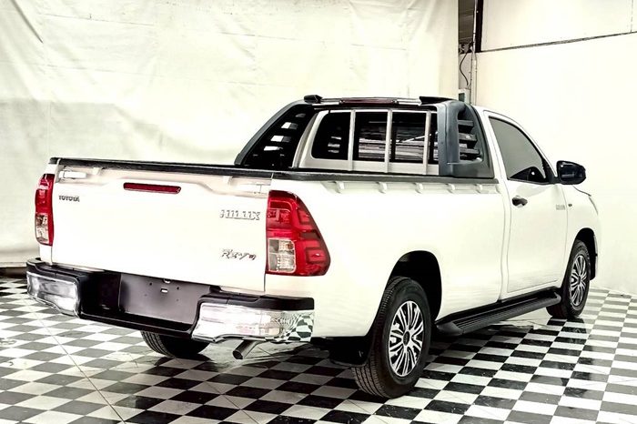 REVO 2WD 2020 2.4J MT STANDARD WHITE  3144 full