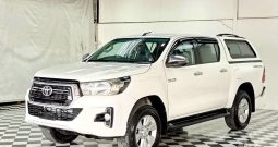 REVO PRE 2019 2.4E AT DOUBLE CAB WHITE  3970