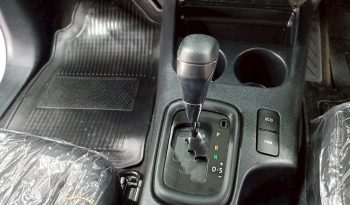 REVO 2WD 2022 2.4E AT DOUBLE CAB WHITE  5466 full