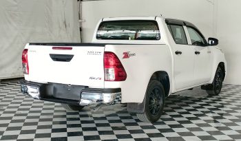 REVO 2WD 2022 2.4E AT DOUBLE CAB WHITE  5466 full