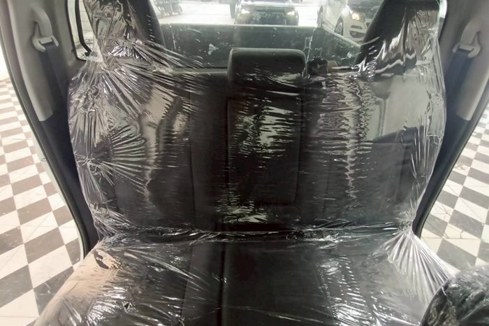 REVO 2WD 2022 2.4E AT DOUBLE CAB WHITE  5466 full