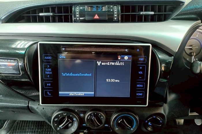 REVO 4WD 2020 2.4E MT SMART CAB SILVER  6923 full
