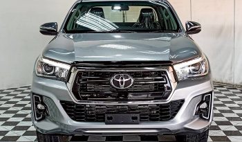 REVO 4WD 2020 2.4E MT SMART CAB SILVER  6923 full