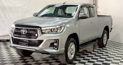 REVO 4WD 2020 2.4E AT SMART CAB SILVER  6294