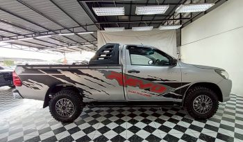 REVO 2WD 2018 2.4J MT STANDARD SILVER  6354 full