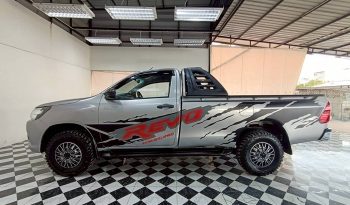 REVO 2WD 2018 2.4J MT STANDARD SILVER  6354 full