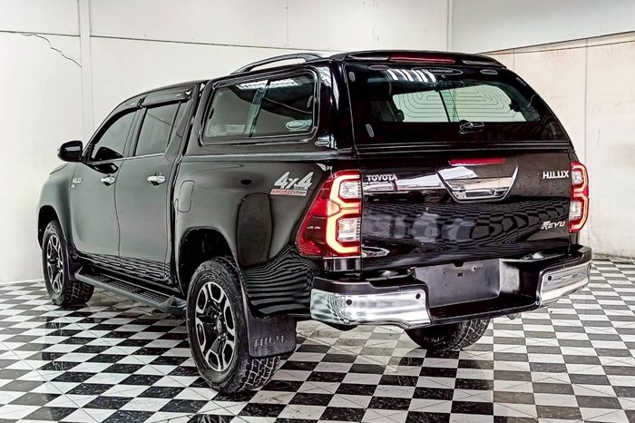 REVO 4WD 2020 2.8G AT DOUBLE CAB BLACK  661 full