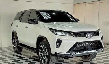 TOYOTA 2WD 2021 2.8V AT FORTUNER WHITE  6791 full