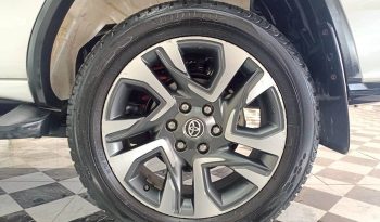 TOYOTA 2WD 2021 2.8V AT FORTUNER WHITE  6791 full