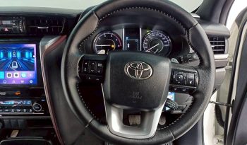 TOYOTA 2WD 2021 2.8V AT FORTUNER WHITE  6791 full